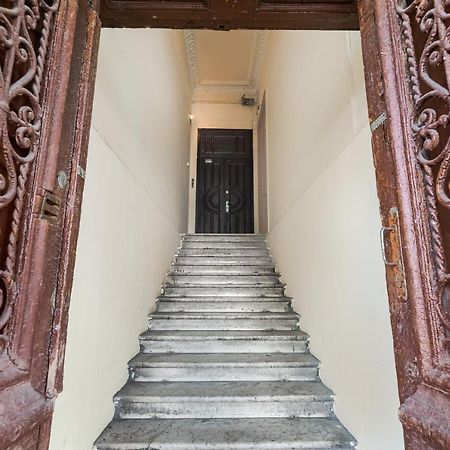 Nice Apartment In The City Center オデッサ エクステリア 写真