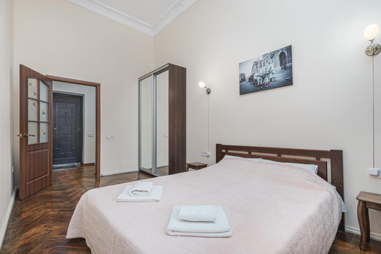 Nice Apartment In The City Center オデッサ エクステリア 写真