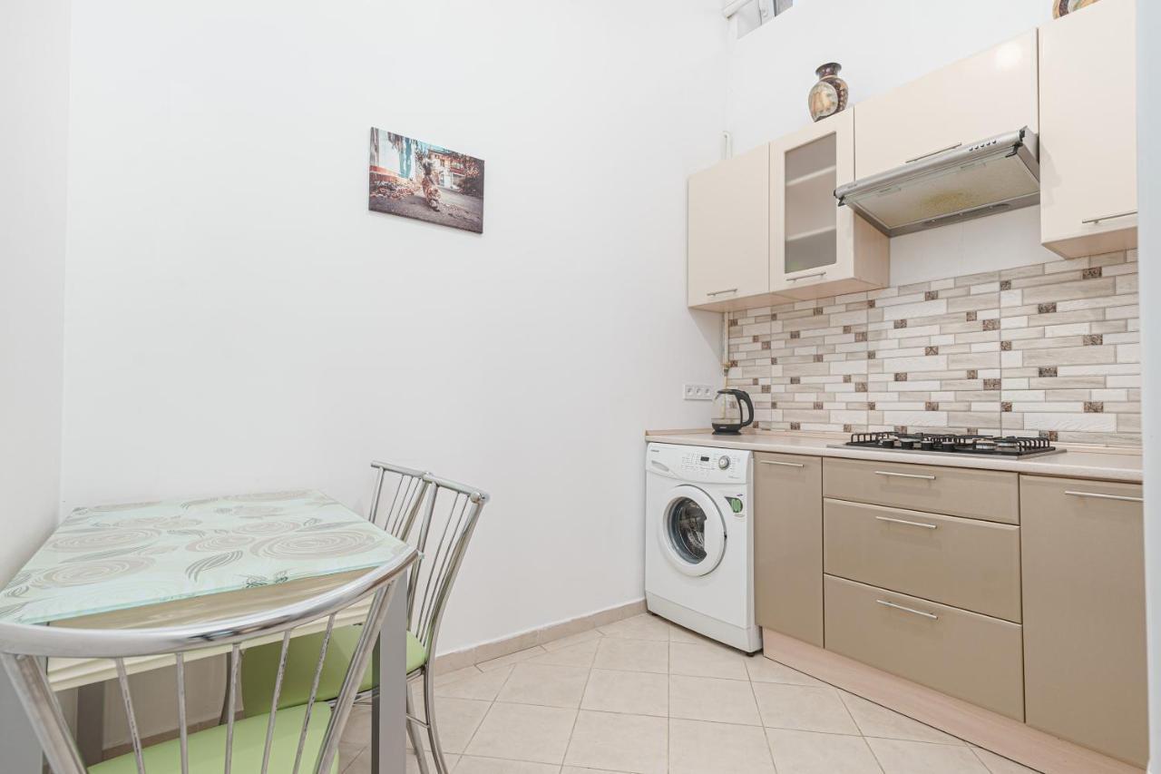 Nice Apartment In The City Center オデッサ エクステリア 写真