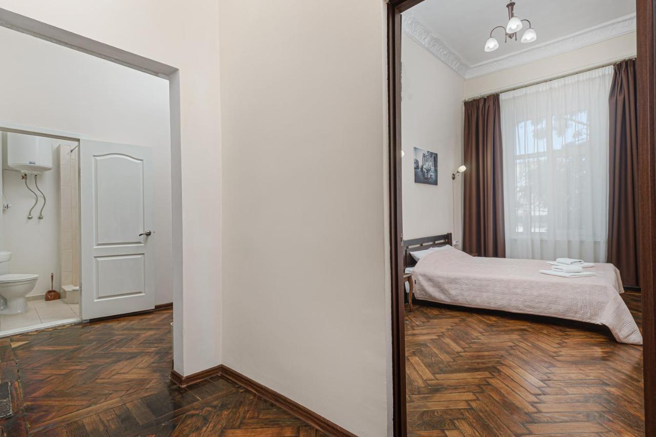 Nice Apartment In The City Center オデッサ エクステリア 写真